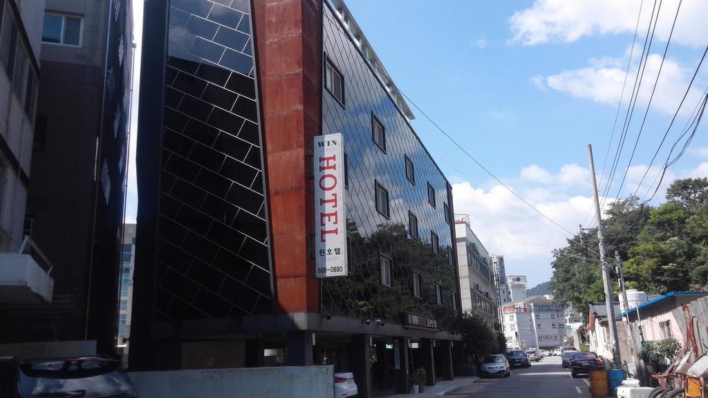 Geoje Win Hotel Exteriör bild